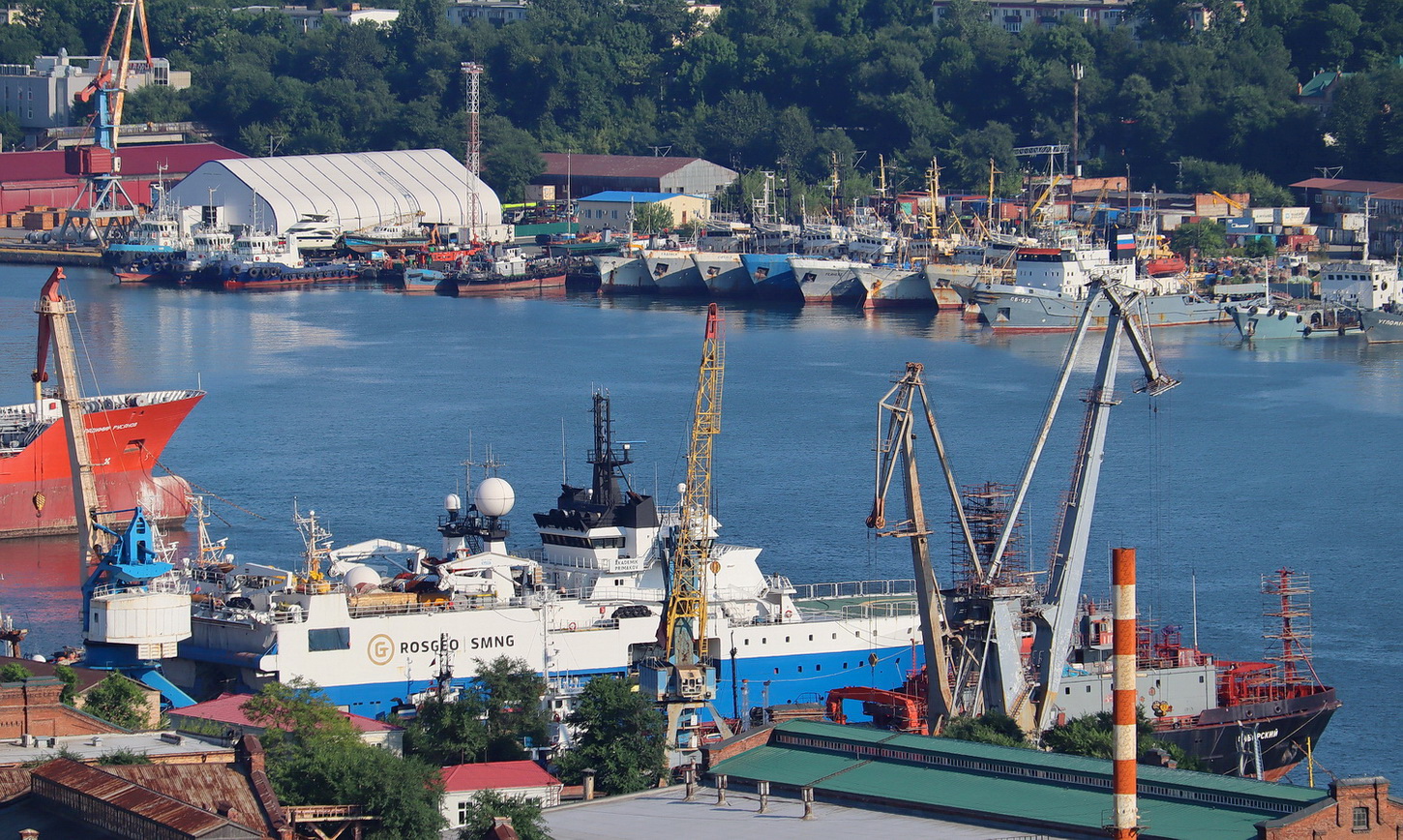 Амбер, СЛВ-207. Владивосток