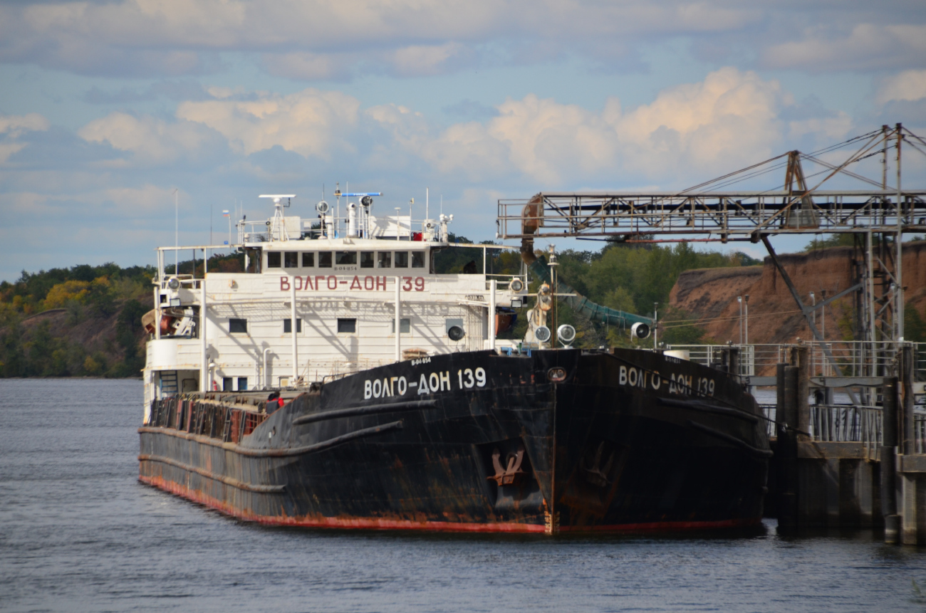 Волго-Дон 139