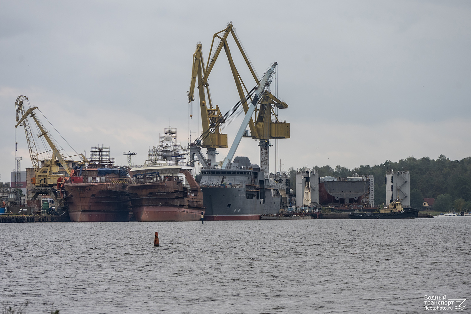 Карское море, Норд Пилигрим, Вице-адмирал Буриличев, Атлант, Выборг, Крепыш