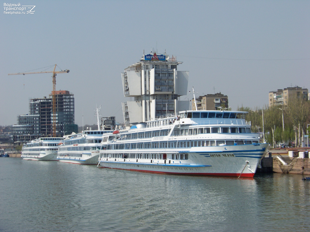 Антон Чехов, Михаил Шолохов, Максим Литвинов