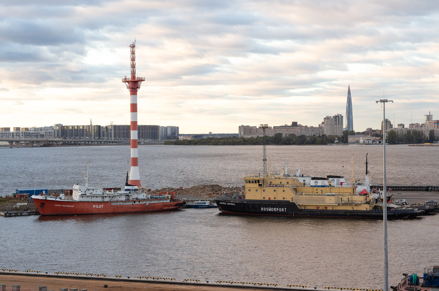 Санкт-Петербург, Капитан Зарубин Санкт-Петербург, Капитан Зарубин