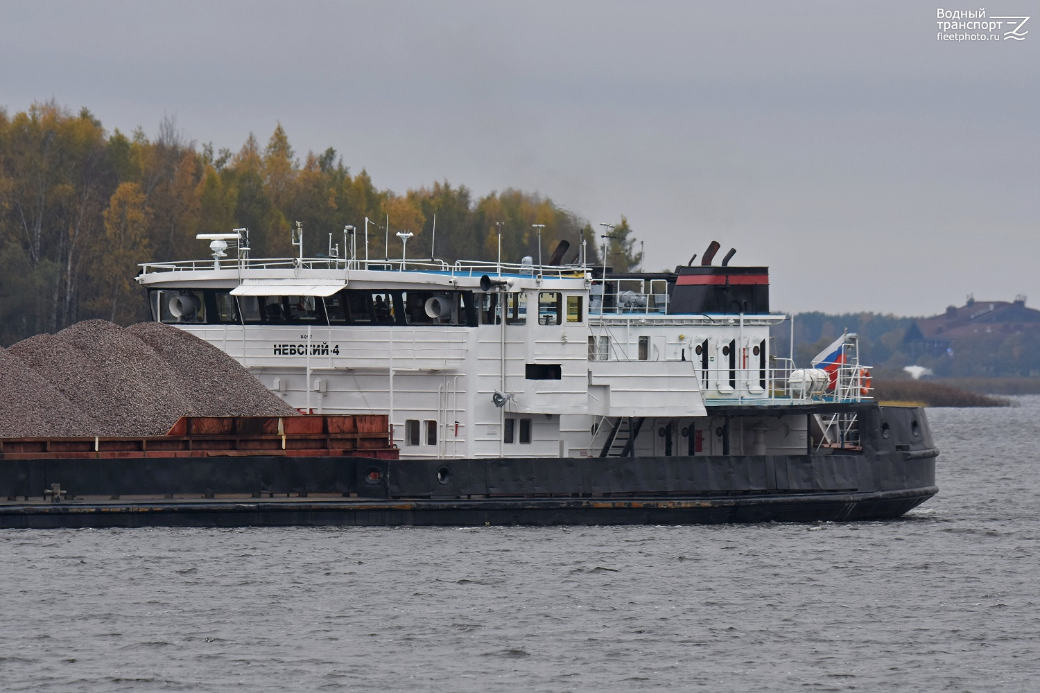 Невский-4. Vessel superstructures