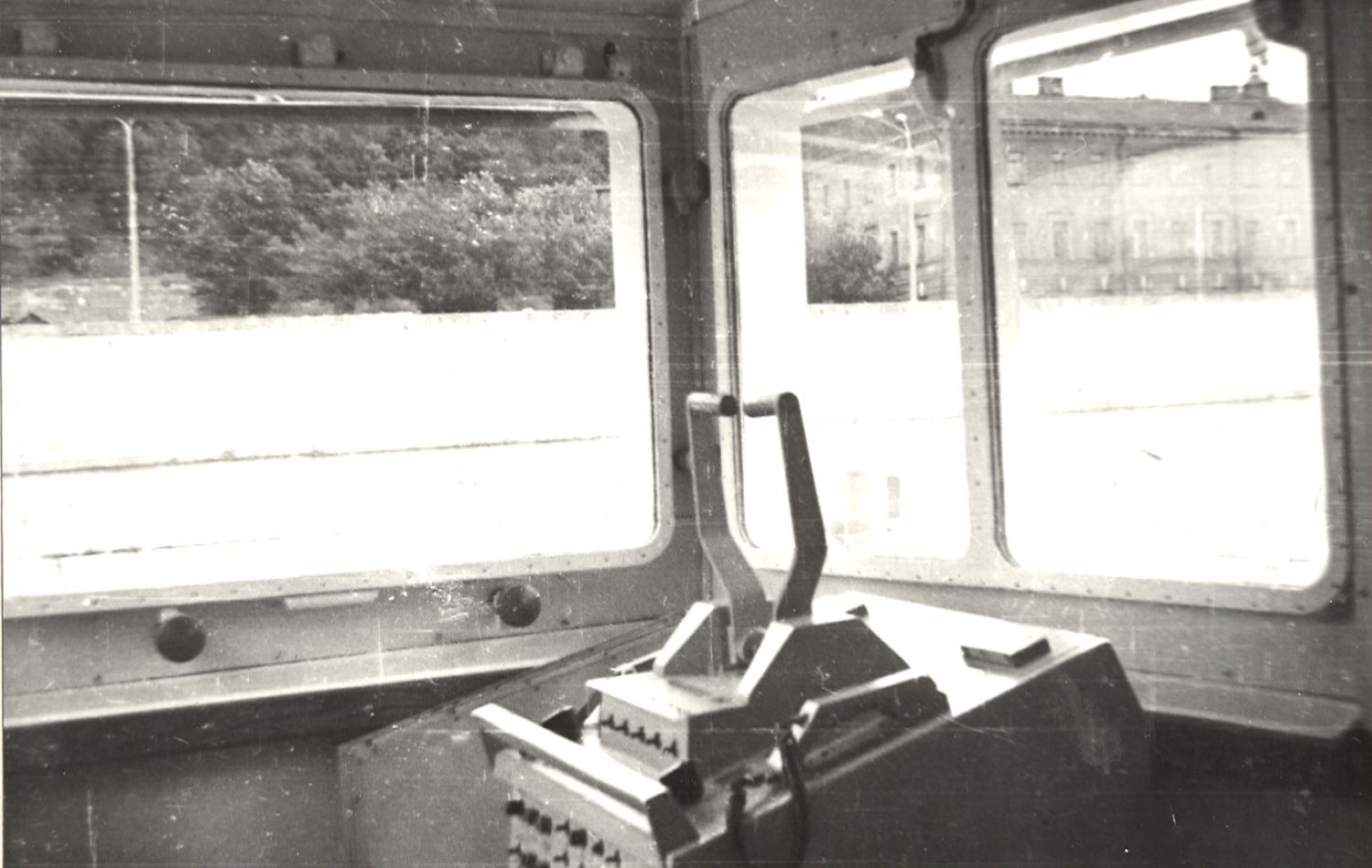 СТ-1302. Wheelhouses, Control panels