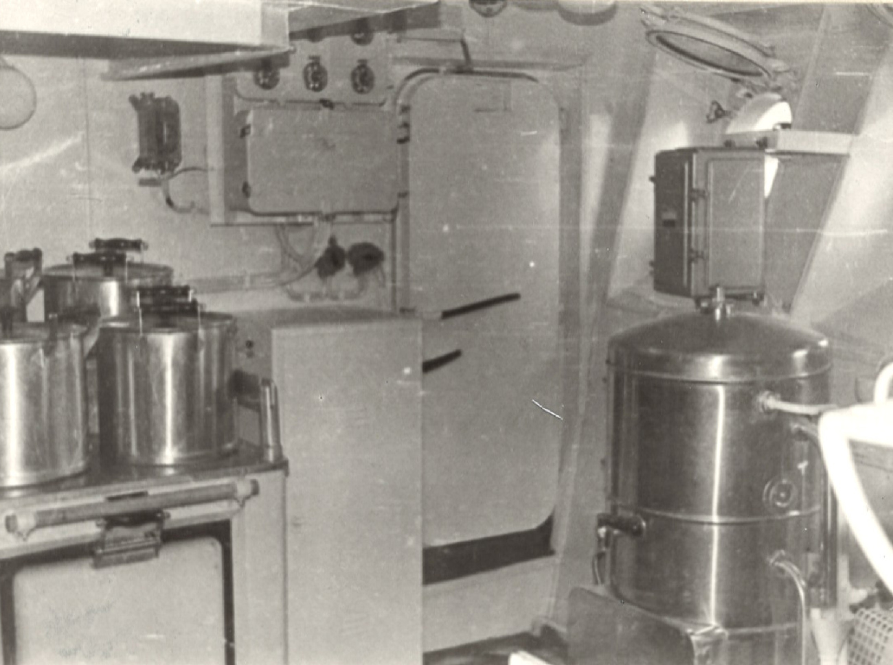 СТ-1302. Внутренние помещения