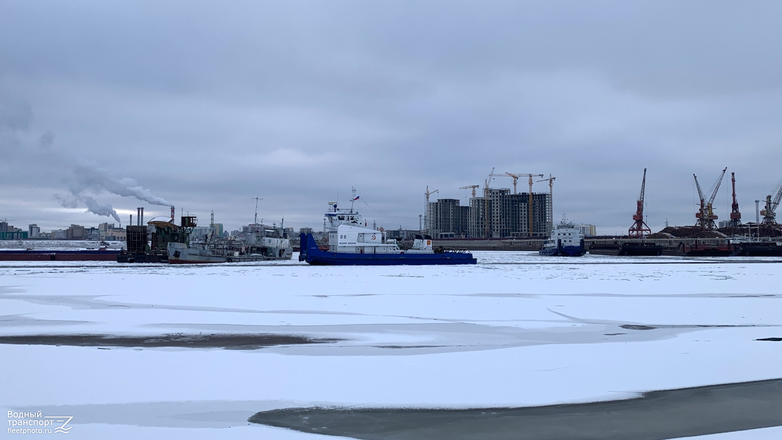 Механик Курбатов. Ленский бассейн Механик Курбатов. Ленский бассейн