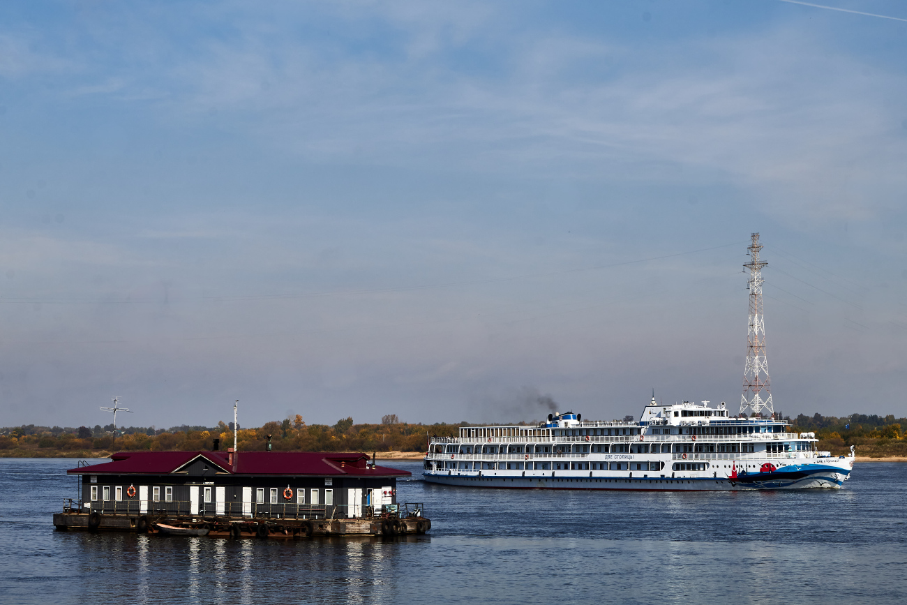 Брандвахта-139, Две столицы Брандвахта-139, Две столицы