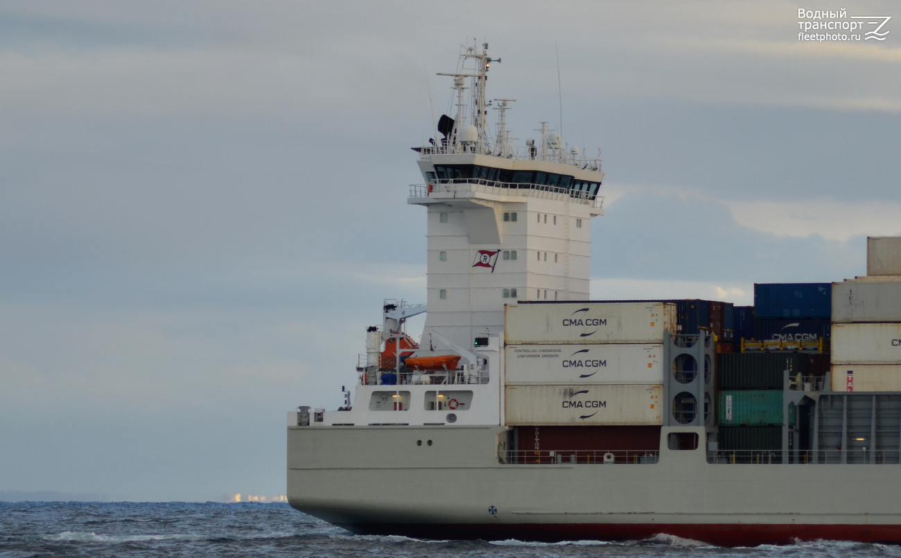 Vera Rambow. Vessel superstructures