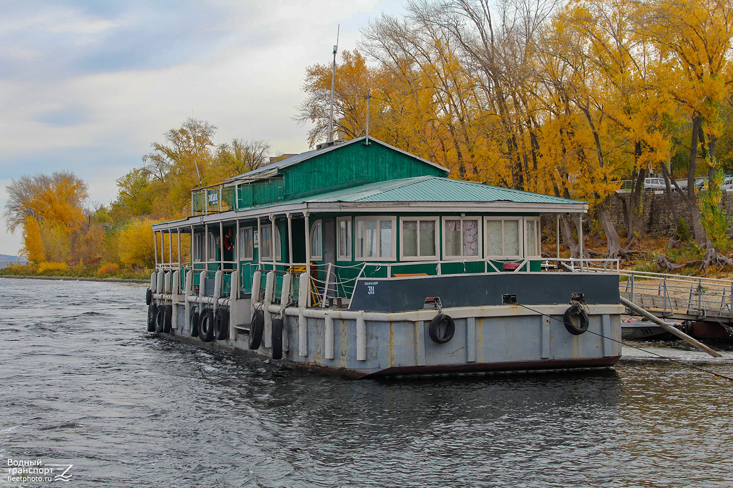 Дебаркадер-311