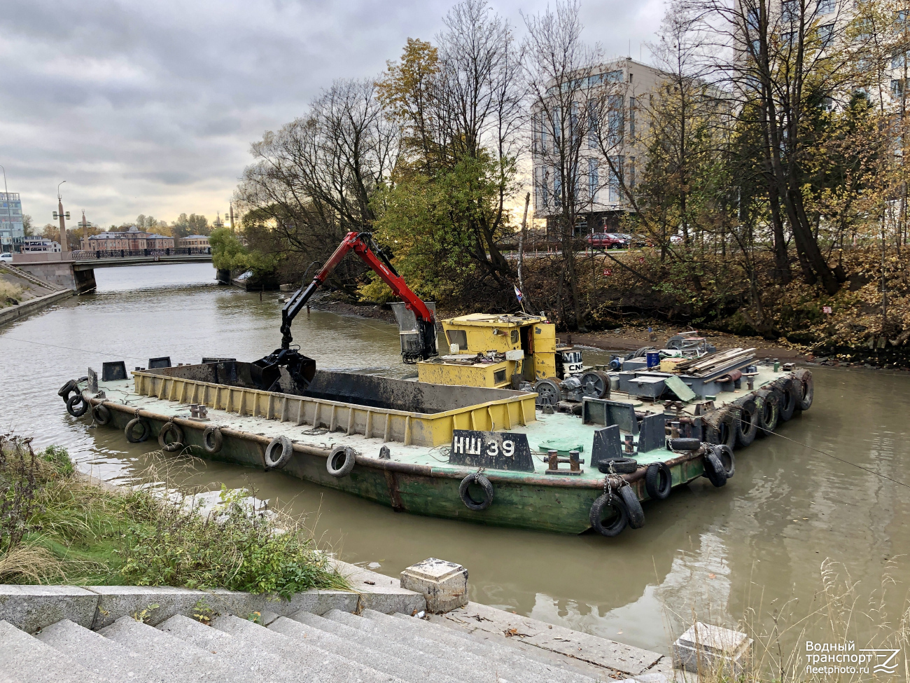 Неопознанные суда