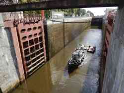 Фазан (Проект 1439, тип Молния, Санкт-Петербург); Водные пути — Северо-Западный речной бассейн — Река Волхов