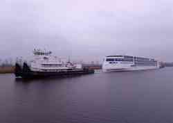 Коневец (Тип ОТ-2000, проект 428.1, Санкт-Петербург); Владимир Жириновский (Проект PV300VD, (Россия)); ПАЛ-5 (Тип ОТ-2000, проект 428.1, Таганрог)