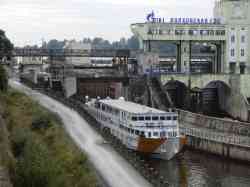 Принцесса Анабелла (Проект 463, Ростов-на-Дону); Водные пути — Северо-Западный речной бассейн — Река Волхов