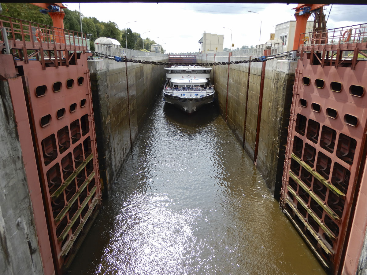 Сергей Есенин. Река Волхов