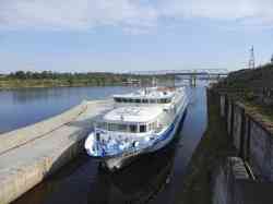 Александр Грин (Тип Сергей Есенин, проект PV08, Санкт-Петербург); Водные пути — Северо-Западный речной бассейн — Река Волхов