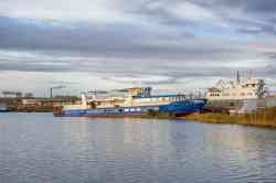 Вятка-21 (Тип Вятка, проект Р-135 (А, В), Москва); Денис Давыдов (Проект 989, тип Рассвет, Москва)