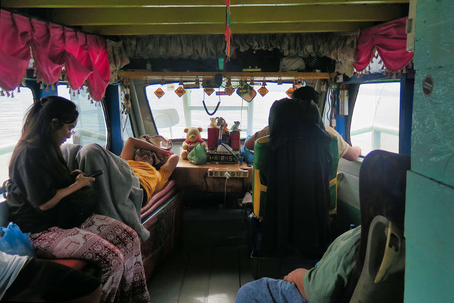 Felix-02. Wheelhouses, Control panels