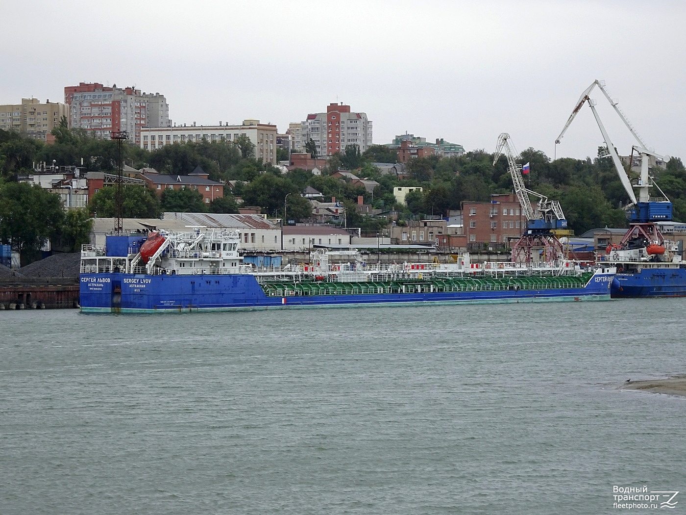 Сергей Львов