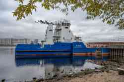 Череповецкий металлург (Проект 81, Санкт-Петербург); ПТ-82009 (Проект 82, Санкт-Петербург)