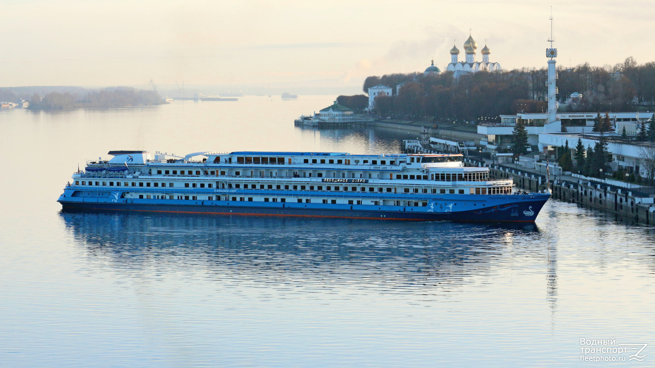 Лебединое Озеро