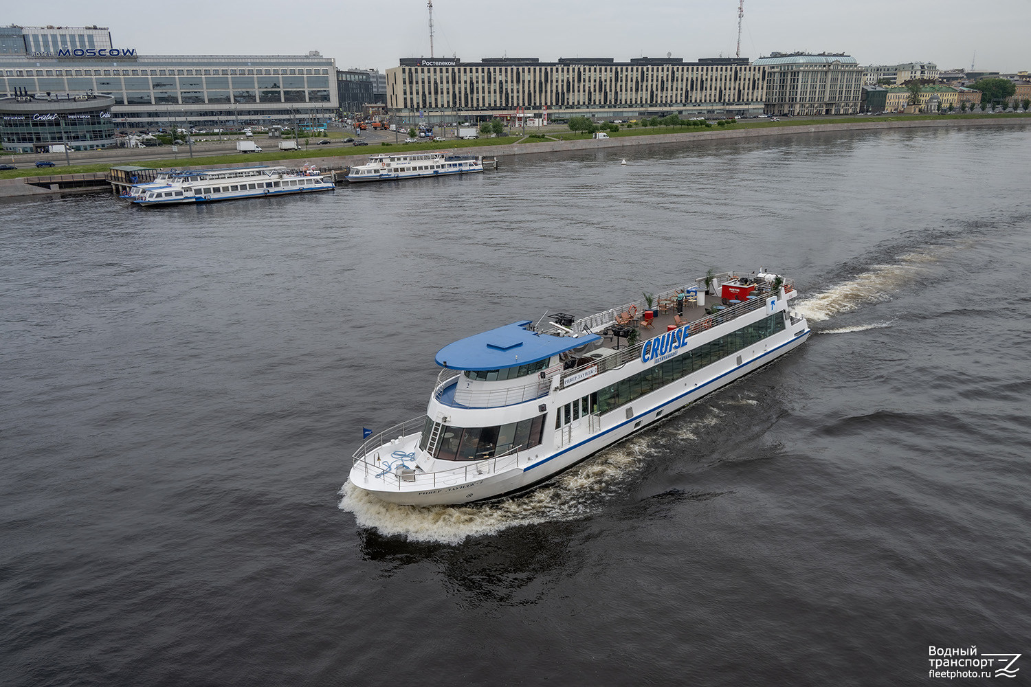 Ривер Лаундж-2, Гардемарин, Москва-99