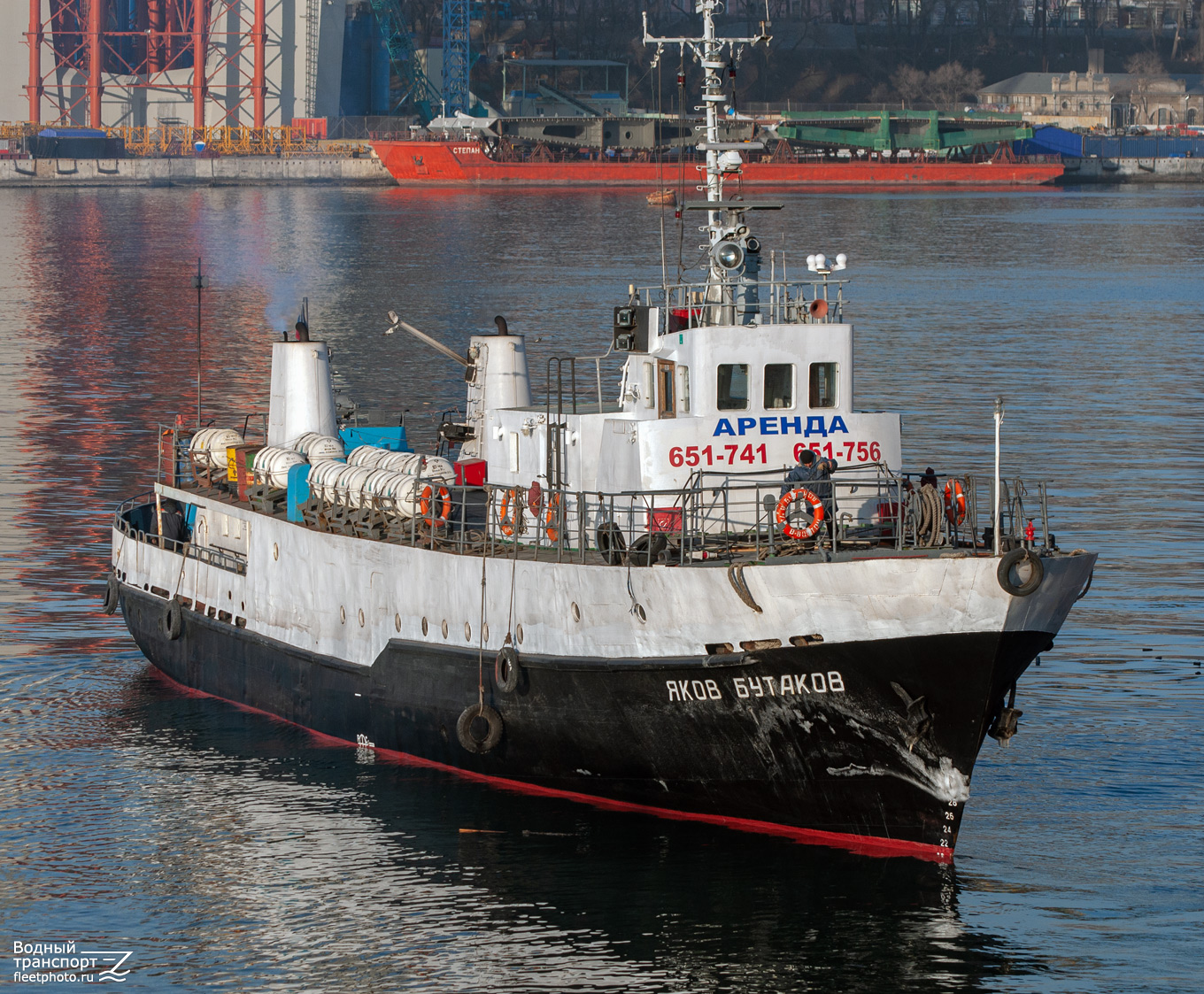 Яков Бутаков