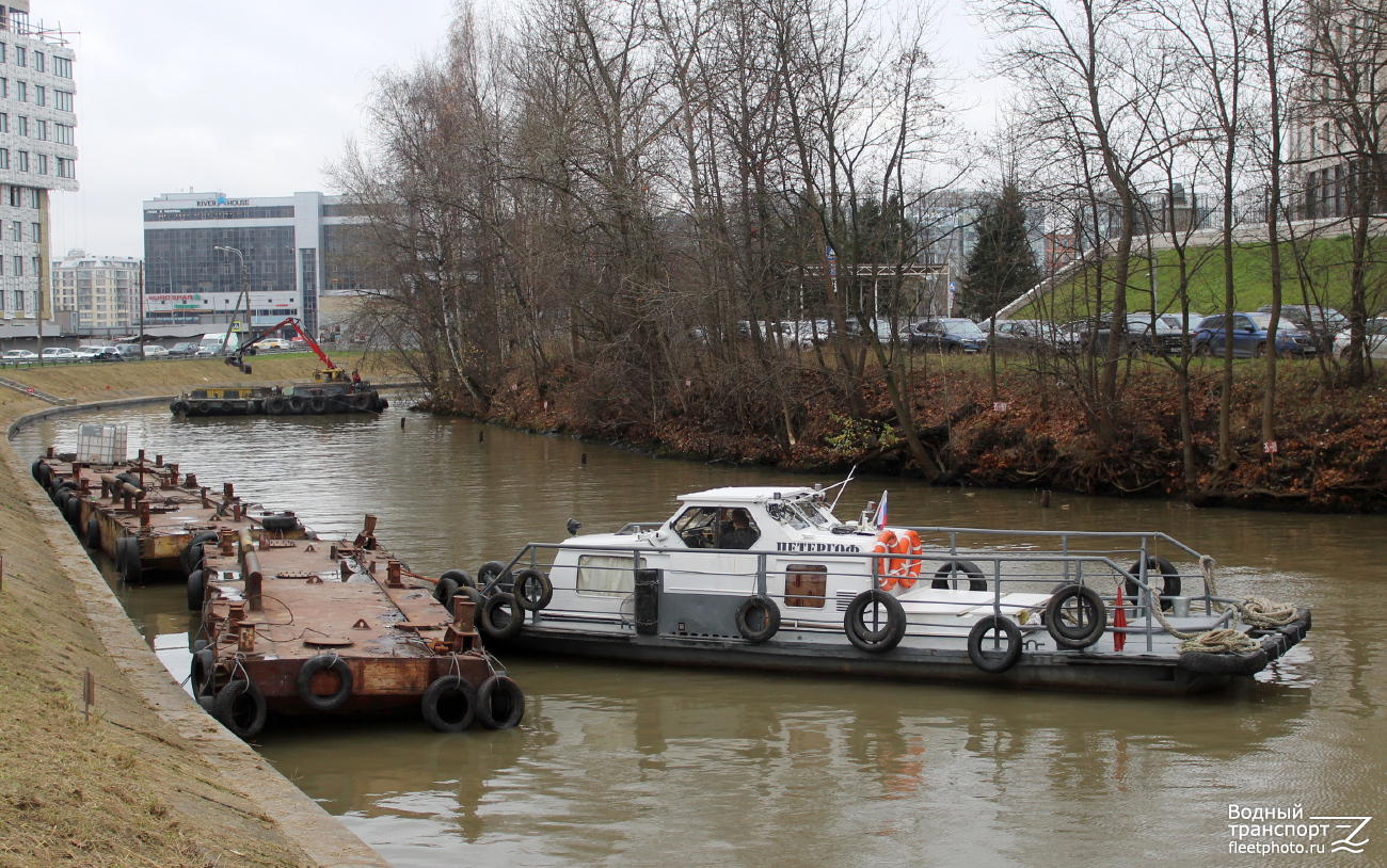 Неопознанный понтон, Петергоф. Северодвинский / Северо-Западный / Беломорско-Онежский / Печорский бассейн