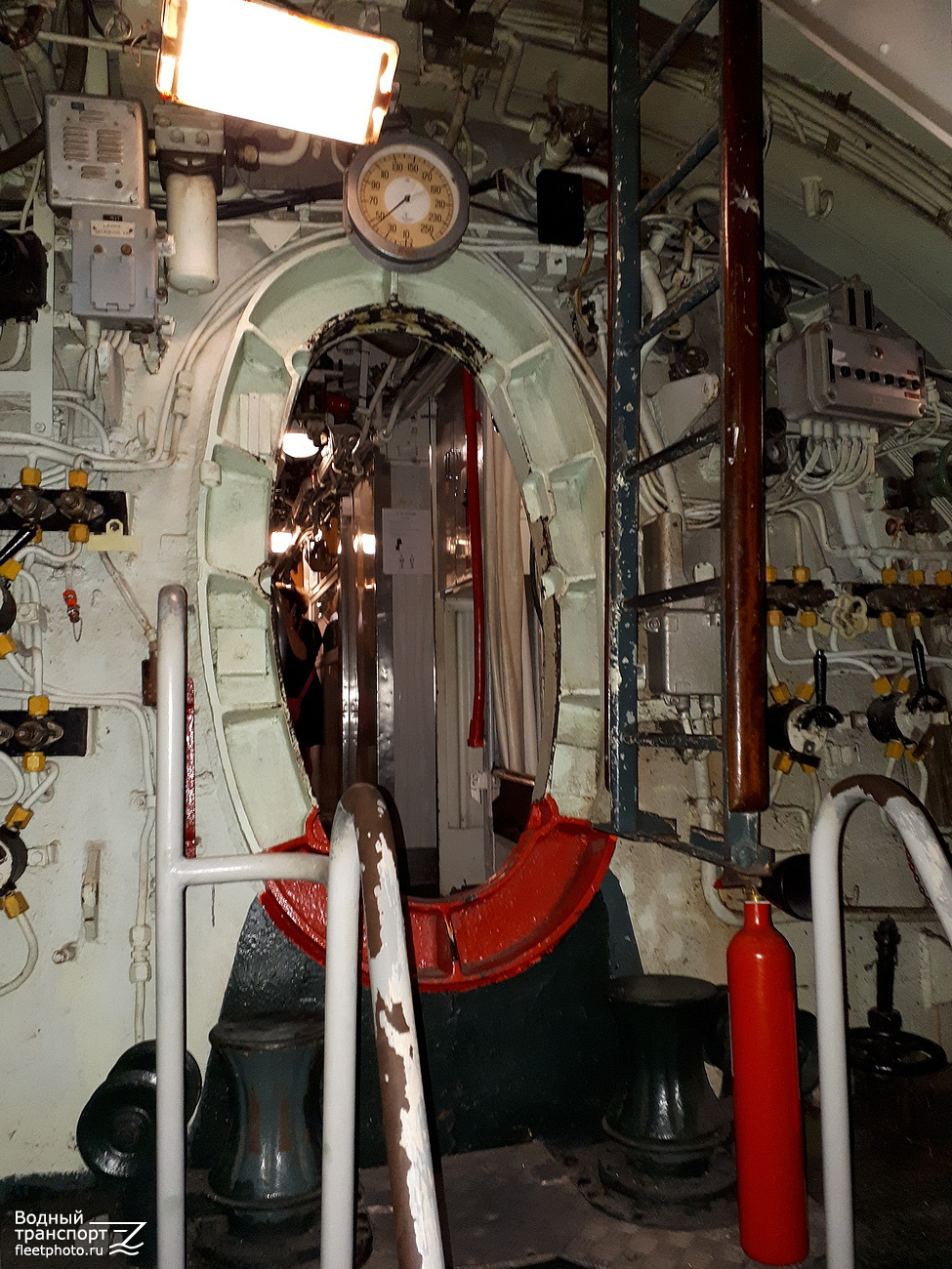 Espadon. Внутренние помещения