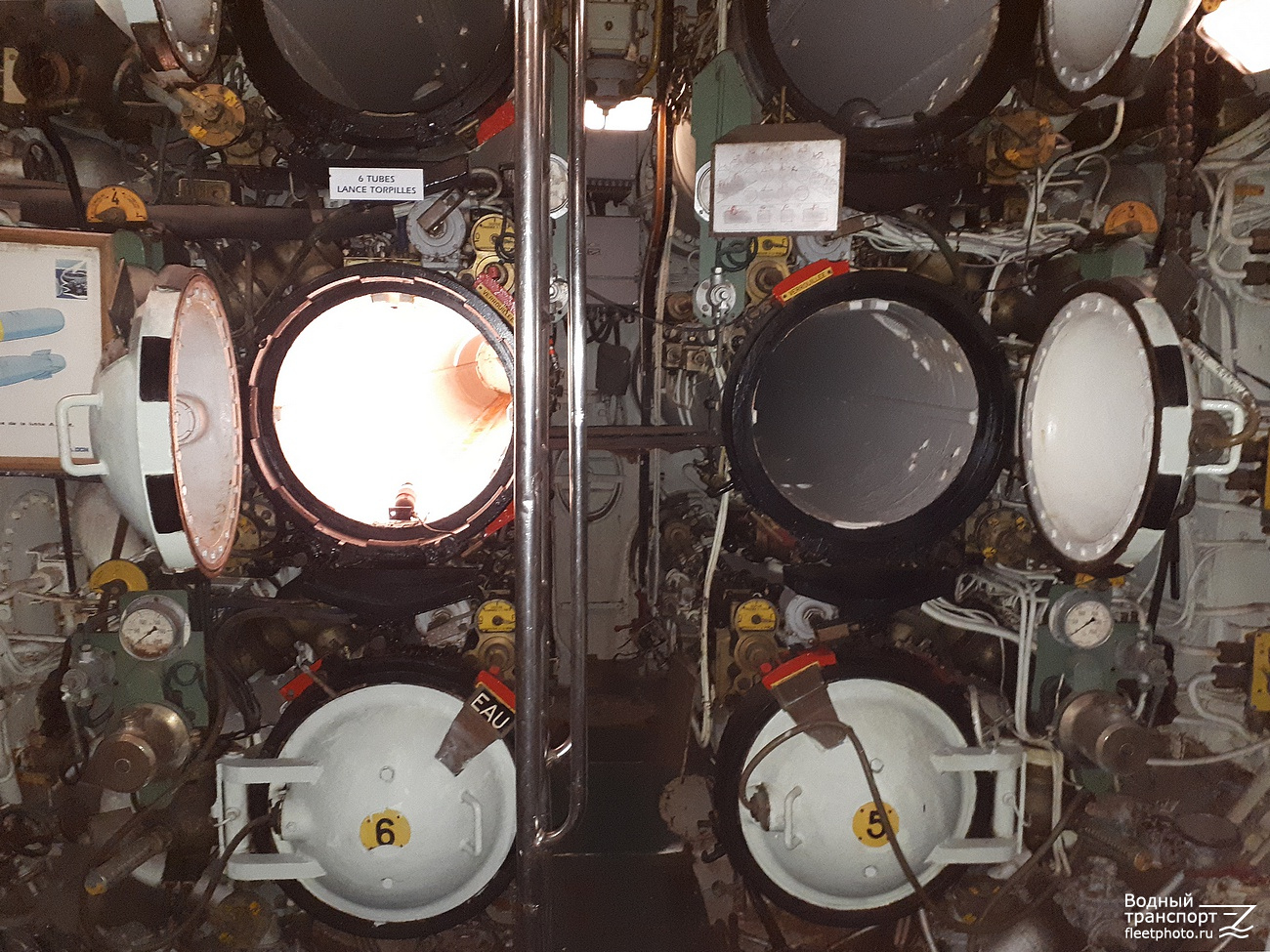 Espadon. Внутренние помещения