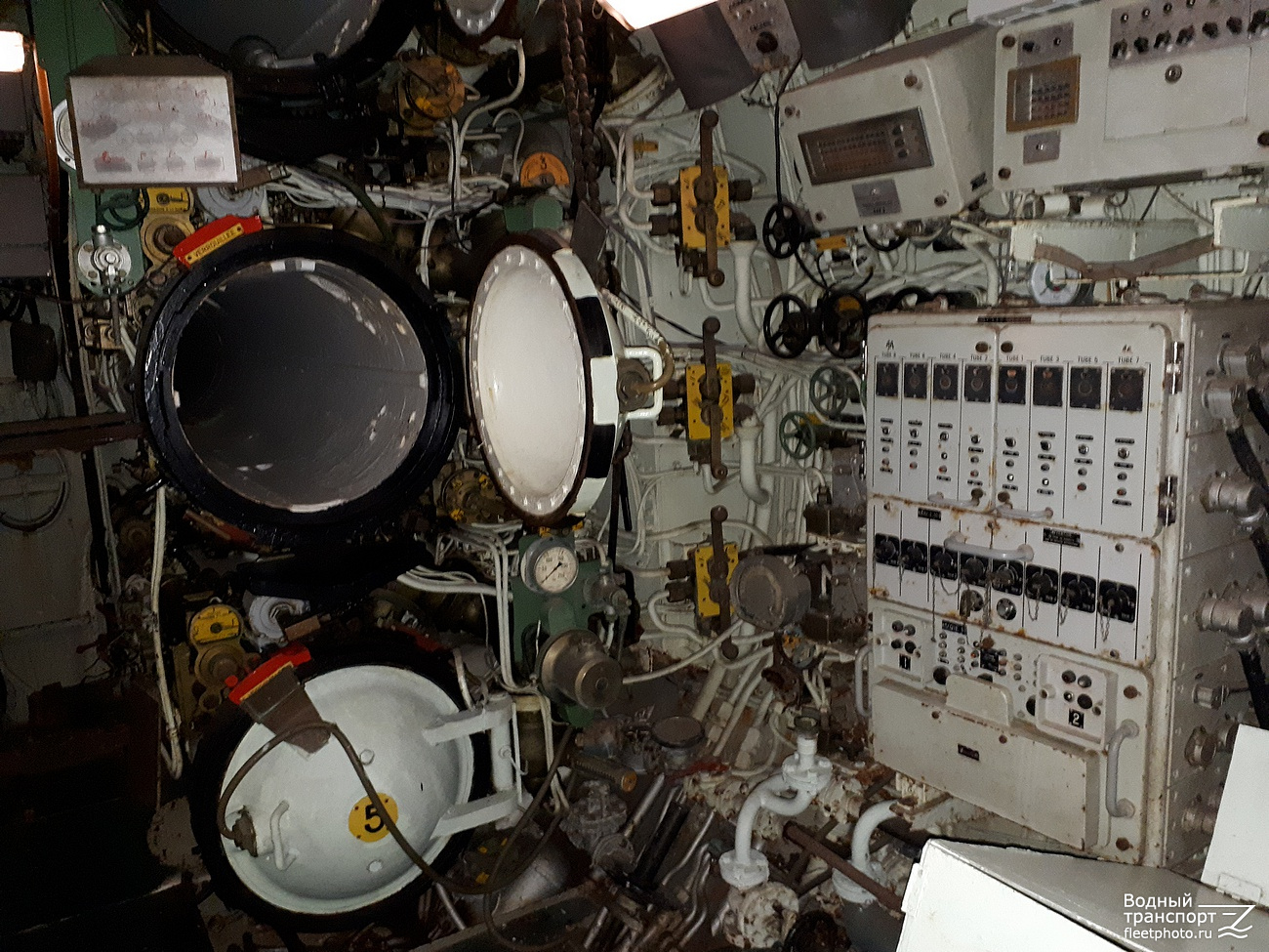 Espadon. Внутренние помещения