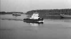 Водопад (Тип Речной (Московский), проект 908, Уфа); Портовая-12 (Проект 92-034 (Чехословакия), тип ПЧС-600, Уфа)