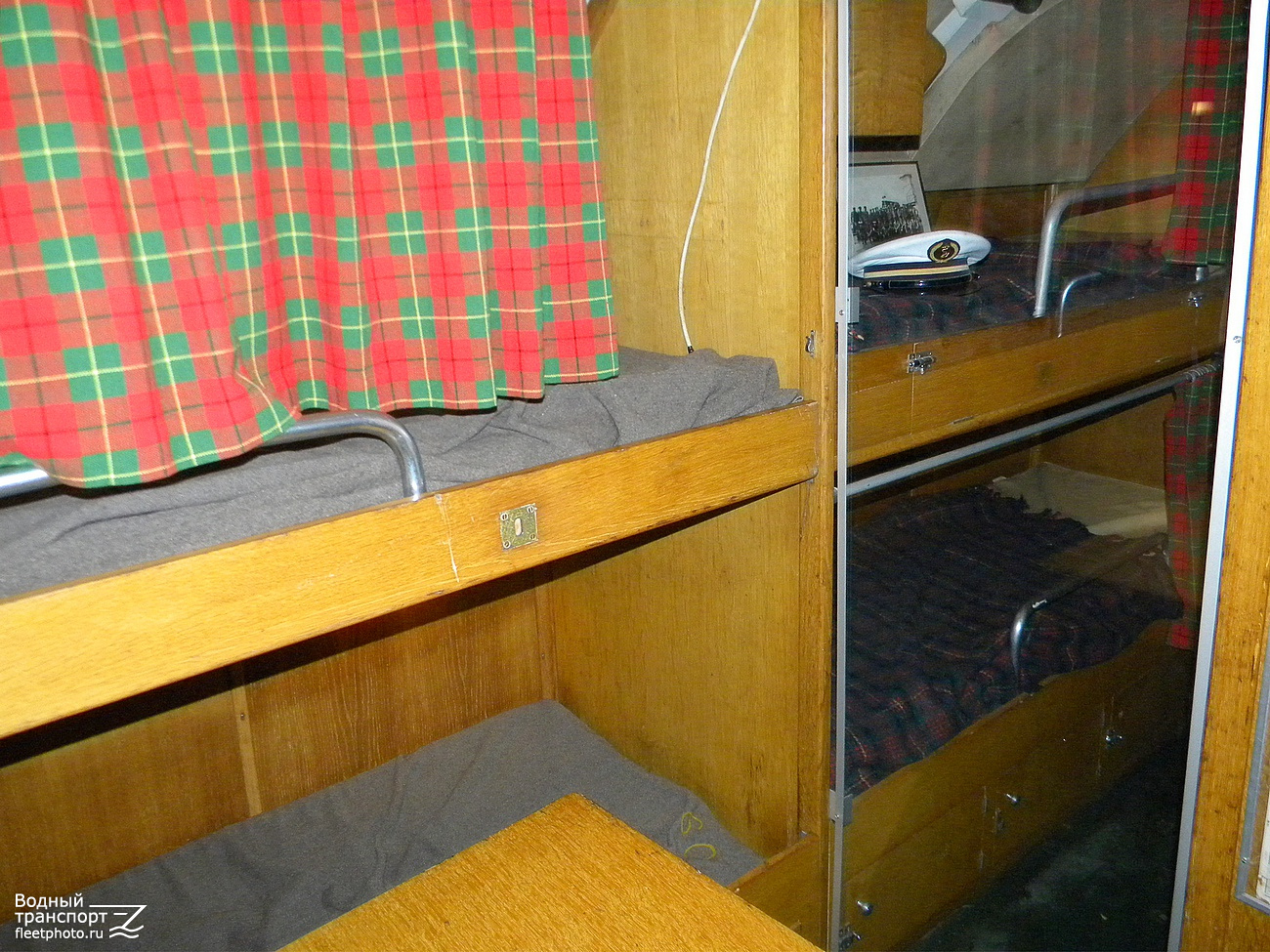 Espadon. Внутренние помещения