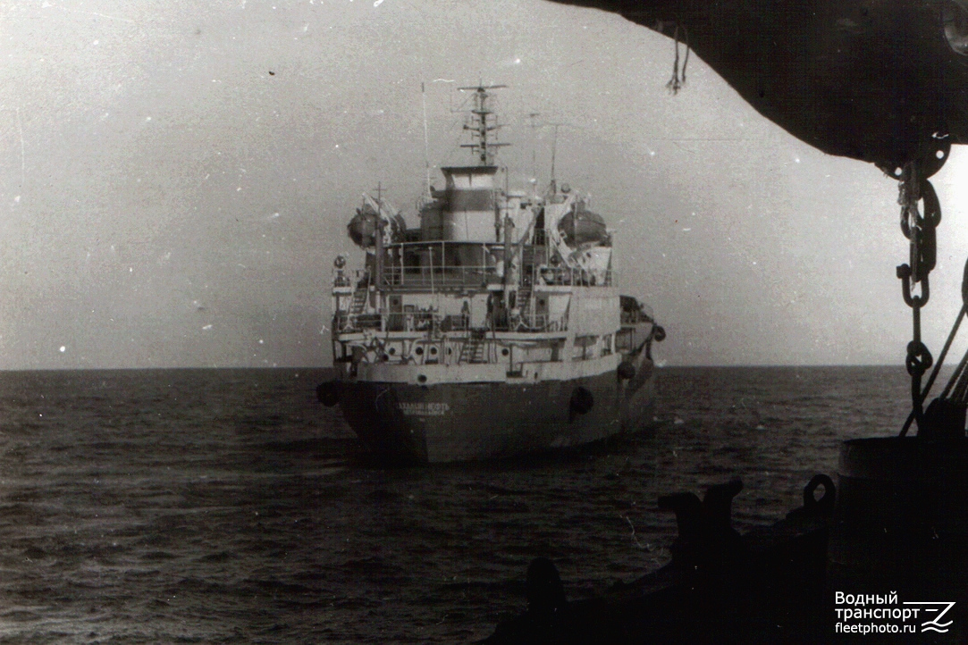 Сахалиннефть