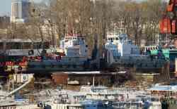 РТ-686 (Тип РТ-600, проект 1741, Хабаровск); Капитан Бреус (Тип РТ-600, проект 1741, Хабаровск)