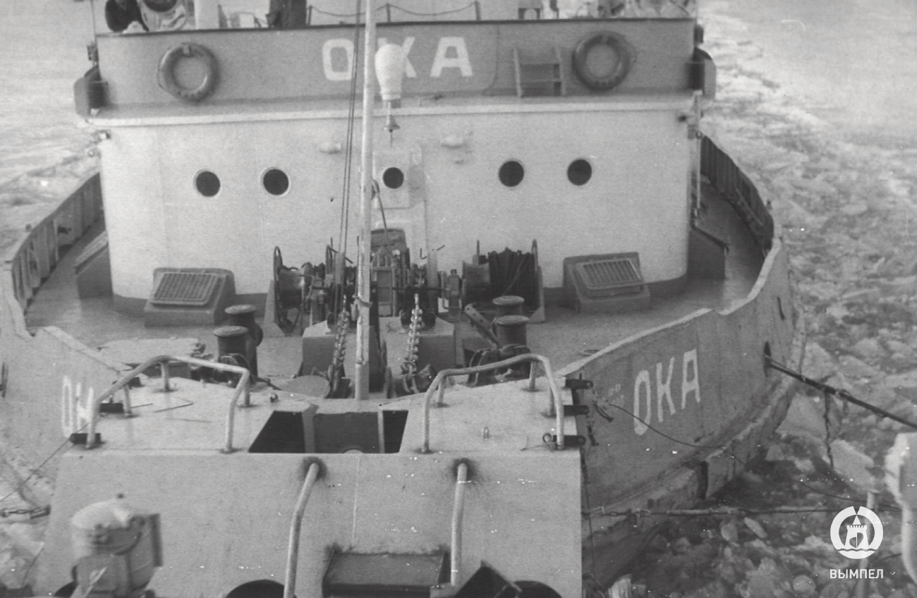 Торос-1, Ледокол Ока