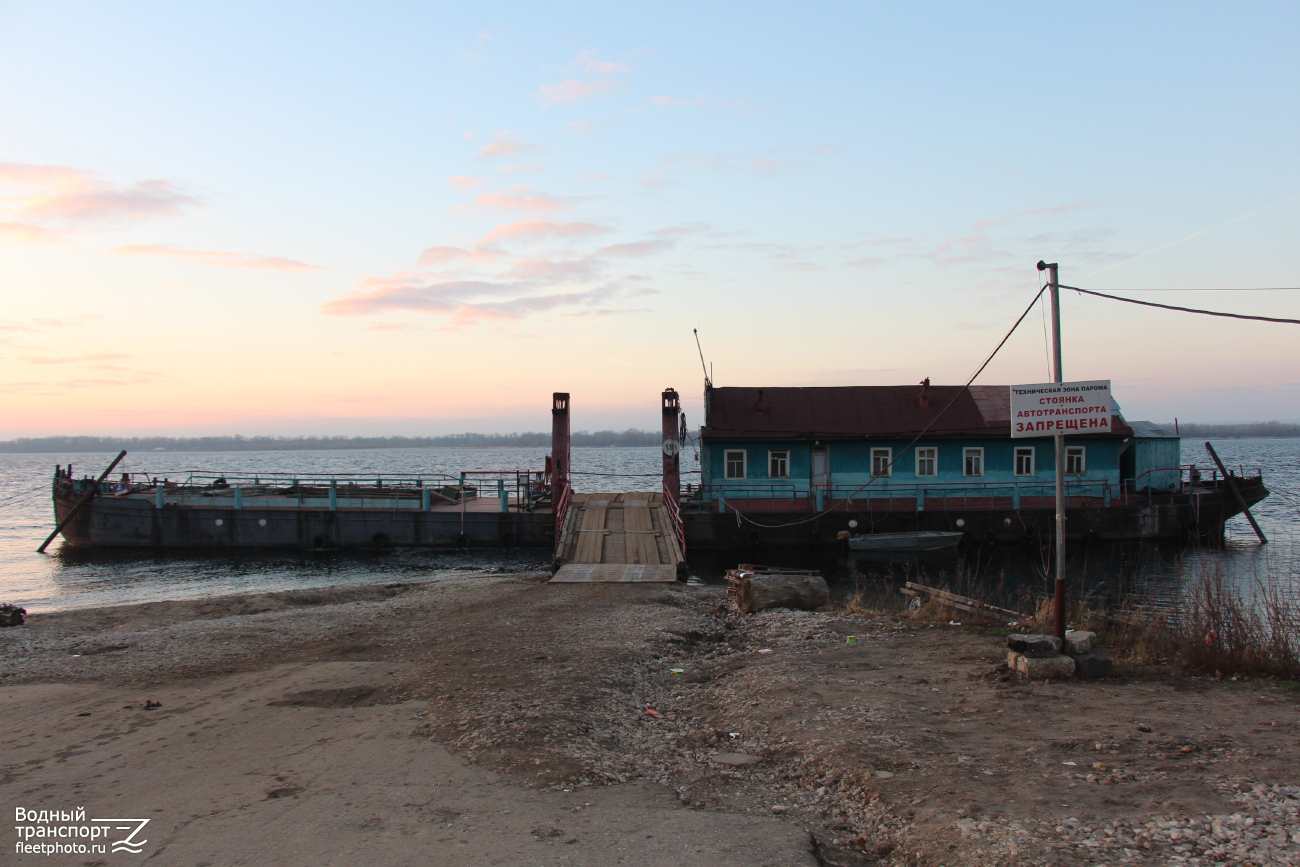 Дебаркадер №243