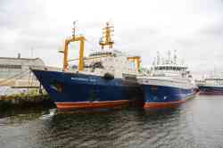 Балтийская коса (Проект Атлантик-488 (ГДР), тип Моонзунд, Калининград); Дмитрий Кожарский (Проект КМТ02 (ST-116XL-FOR), тип Норд Пилигрим, Калининград)