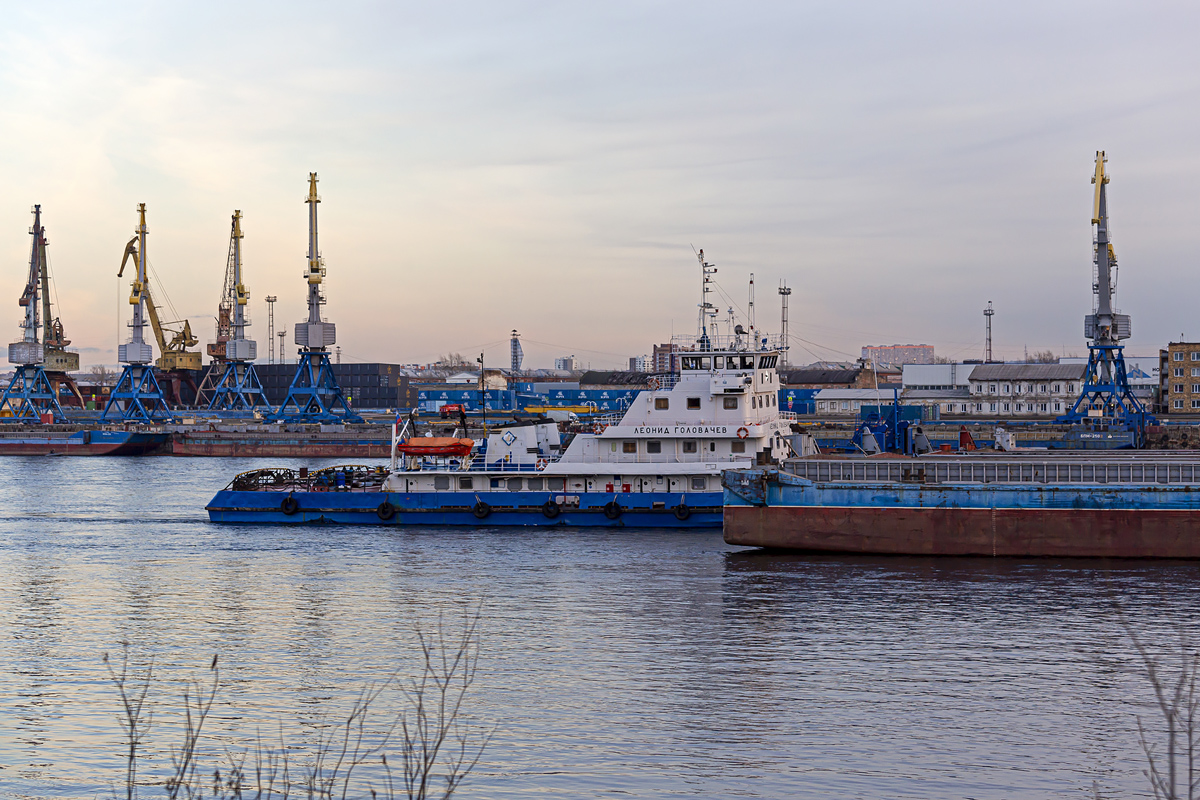 Леонид Головачёв