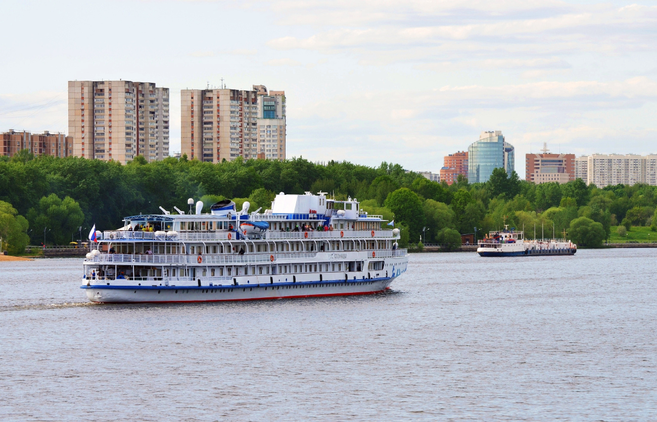 Две столицы