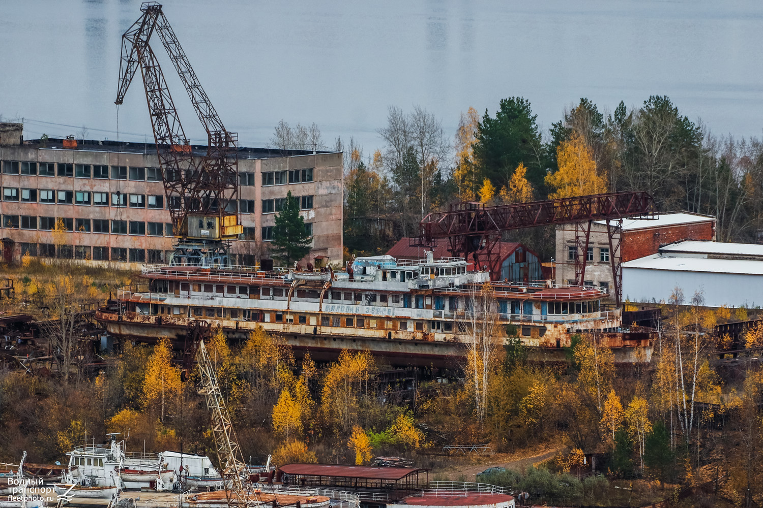 Николай Зеров