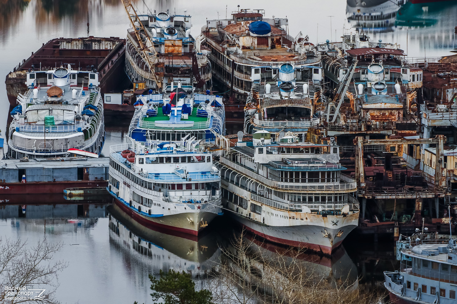 Мамин-Сибиряк, Фёдор Гладков