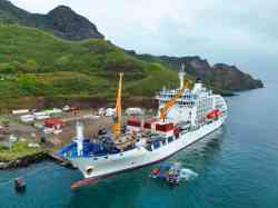 Aranui 5 (Пассажирские и грузопассажирские суда, Папеэте)