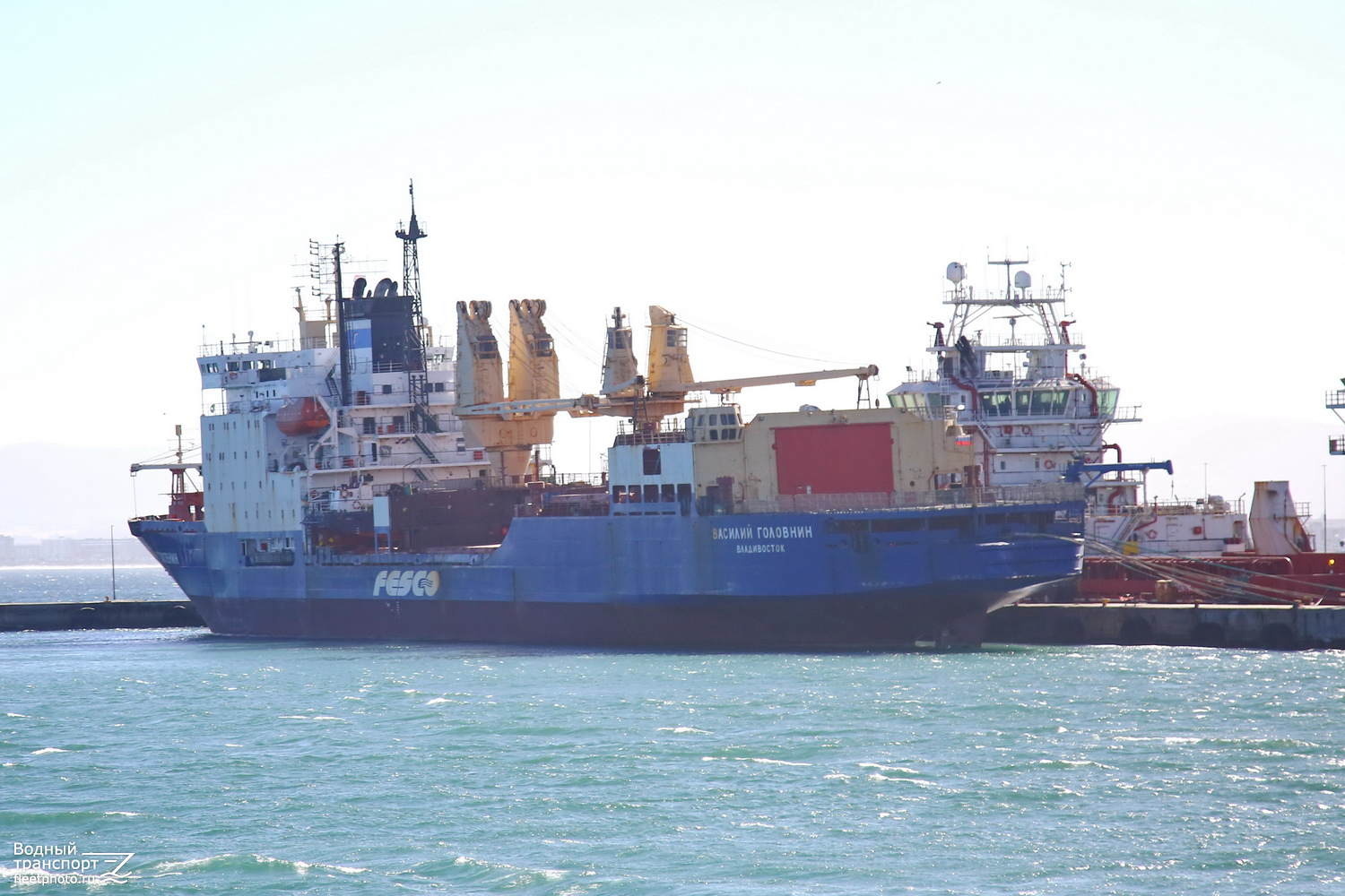 Василий Головнин