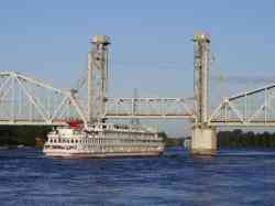 Георгий Чичерин (Тип Дмитрий Фурманов, проект 302, Нижний Новгород); Водные пути — Путевая инфраструктура