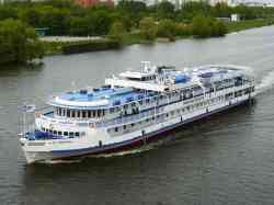 Григорий Пирогов (Проект 305, тип Дунай, Москва)