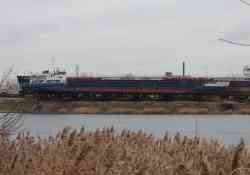 Волго-Дон 5017 (Тип Волго-Дон, проект 1565, Ростов-на-Дону); Окский-25 (Тип Окский, проект 559Б, Камышин)