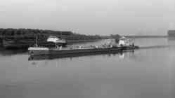 Наливная-103 (Проект Р-147, Куйбышевский затон); Караганда (Проект 11, тип Большая Волга, Балаково); Разное — Неопознанные суда — РСФСР — Волжский / Камский / Московский бассейн