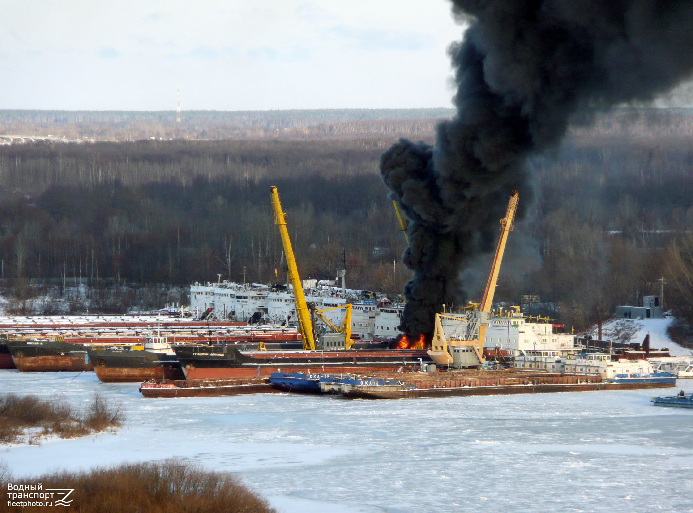 Невский-18, Невский-15, Невский-13, ПК-3, Т-583, Геннадий Абрамов, №303, Ока-13. Происшествия
