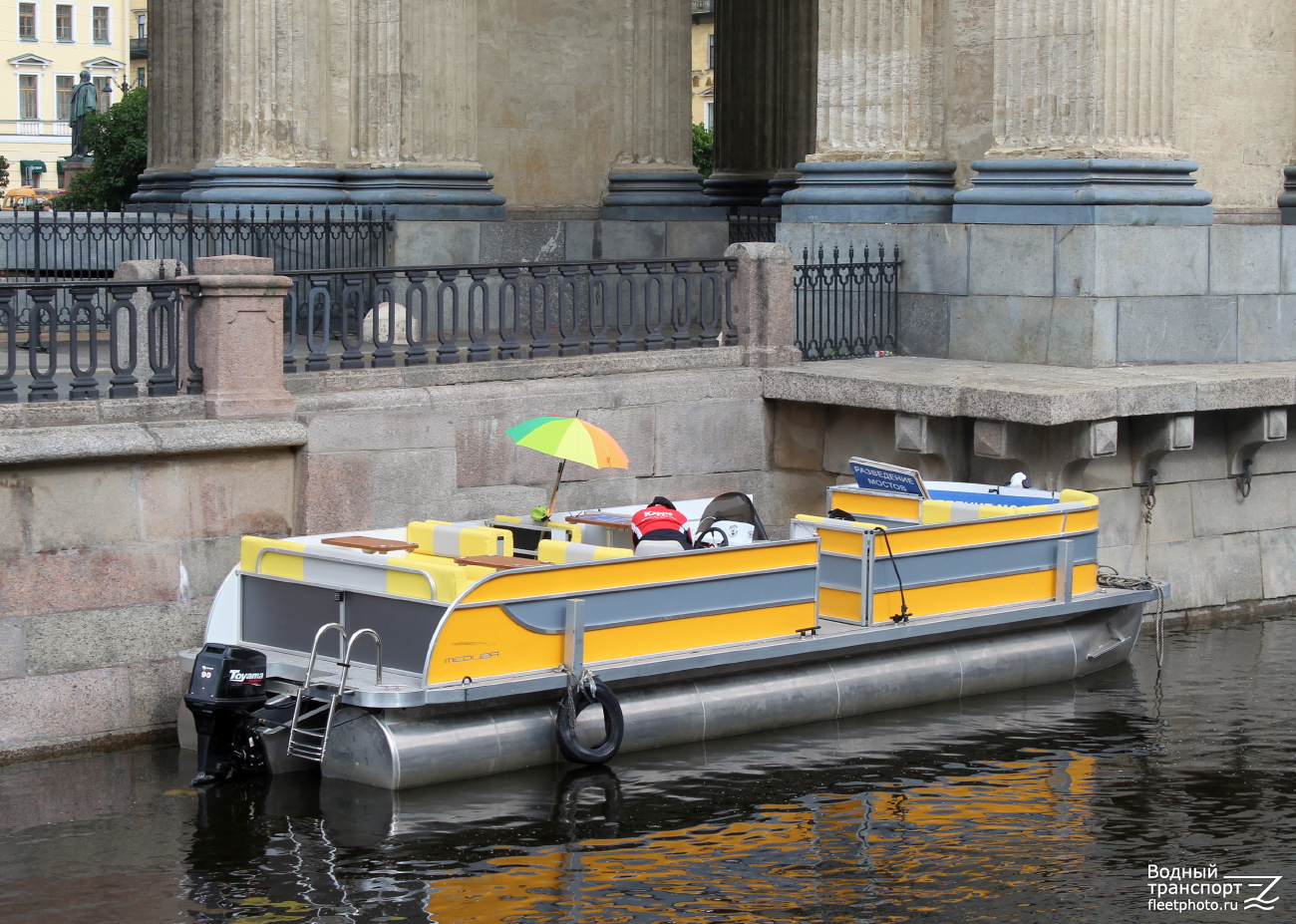 Неопознанное судно - тип Медуза. Северодвинский / Северо-Западный / Беломорско-Онежский / Печорский бассейн