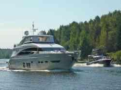 Poseidon 888 (Princess, Jersey); Myshka (Jeanneau Merry Fisher 1095, Moscow)