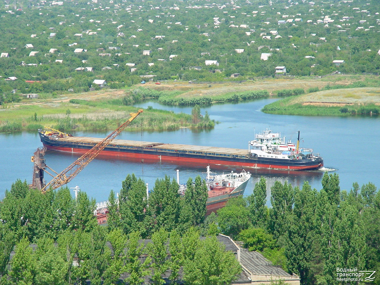 Неопознанное судно - тип Волго-Дон. Неопознанные суда
